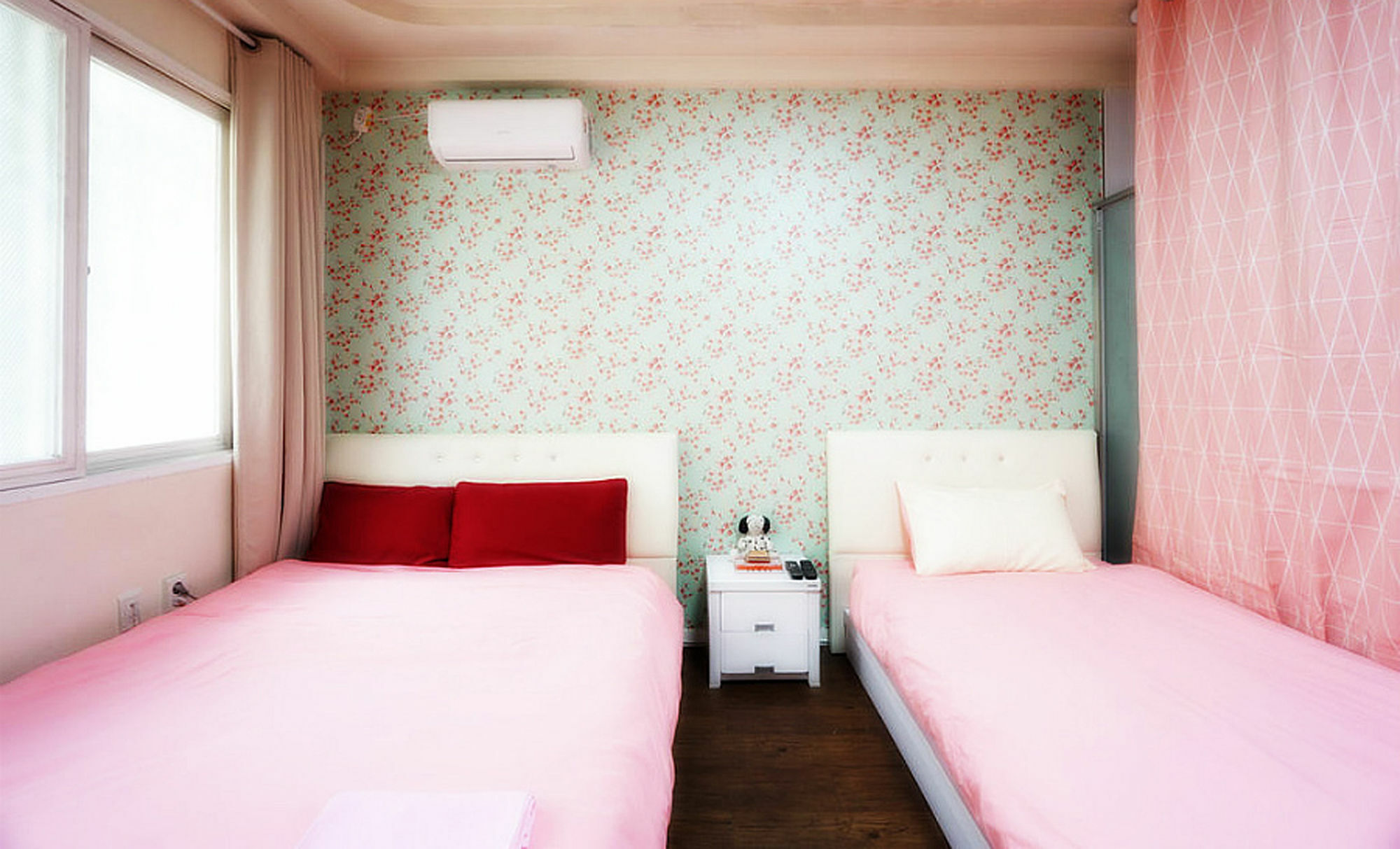 Tiara Guesthouse Szöul Kültér fotó